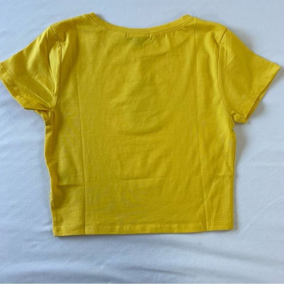 Fashion Nova crop top - Picture 3 of 12